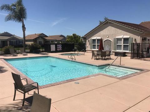 1668 Windy Cove Ln, Ripon, CA 95366 photo 6