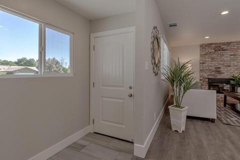 2713 Loyola Dr, Davis, CA 95618 photo 3