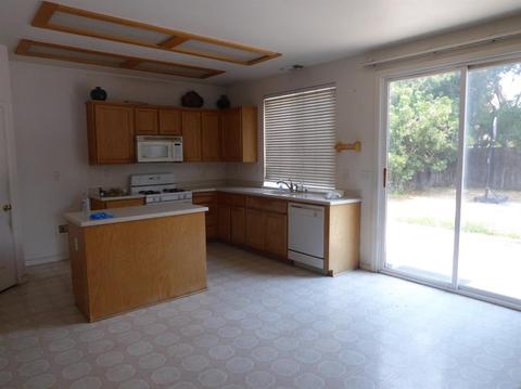 4004 Divan Ct, Modesto, CA 95356 photo 5