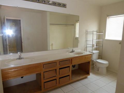 4004 Divan Ct, Modesto, CA 95356 photo 12