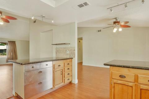 1504 Carlisle Ave, Modesto, CA 95356 photo 17