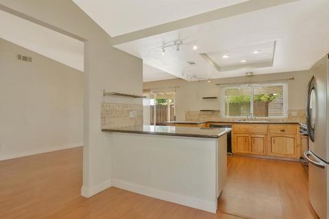 1504 Carlisle Ave, Modesto, CA 95356 photo 13