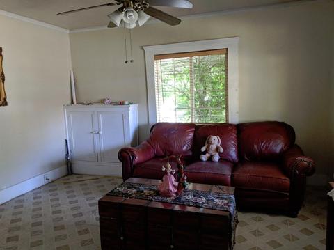 703 Colorado Ave, Modesto, CA 95351 photo 2