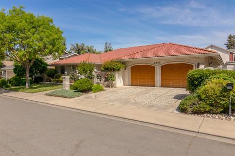 2805 Schiphol Ln, Modesto, CA 95356 photo 7