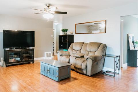 1210 Adel St, Modesto, CA 95350 photo 15