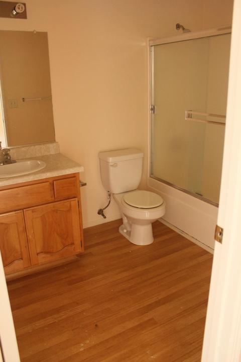 300 E Kern St, Other, CA 93206 photo 12