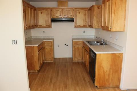 300 E Kern St, Other, CA 93206 photo 10