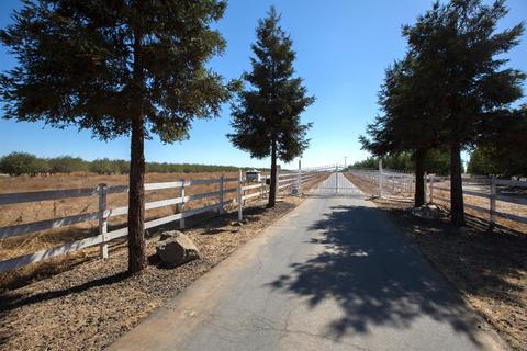 27840 Carter Rd, Escalon, CA 95320 photo 1