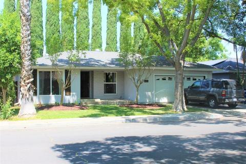 625 Dennis Ct, Merced, CA 95340 photo 1