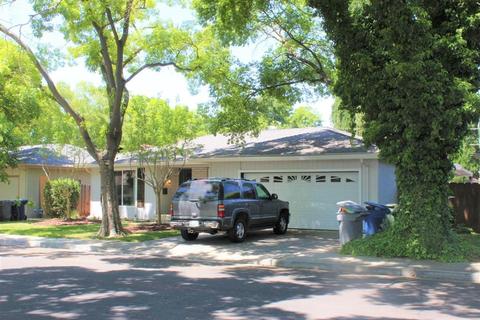 625 Dennis Ct, Merced, CA 95340 photo 2