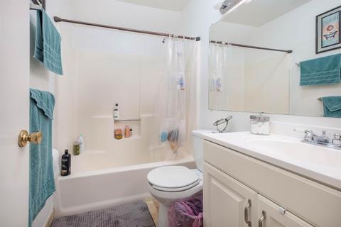 423 Benjamin Pl, Manteca, CA 95337 photo 12