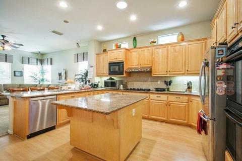 404 Dresbach Way, Davis, CA 95618 photo 10