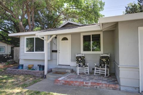 5837 Sharps Cir, Carmichael, CA 95608 photo 3