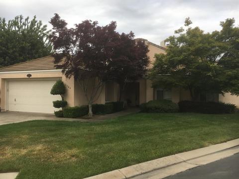 1144 Copper Cottage Ln, Modesto, CA 95355 photo 2