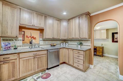 2255 Garfield Ave, Carmichael, CA 95608 photo 8