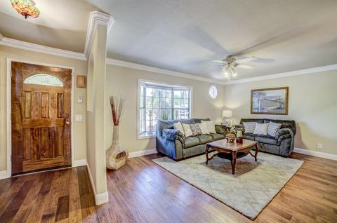 2255 Garfield Ave, Carmichael, CA 95608 photo 2