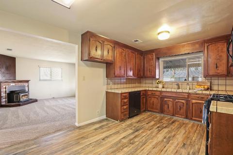 338 Hansen Ave, Manteca, CA 95336 photo 5