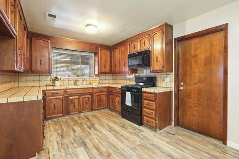338 Hansen Ave, Manteca, CA 95336 photo 7