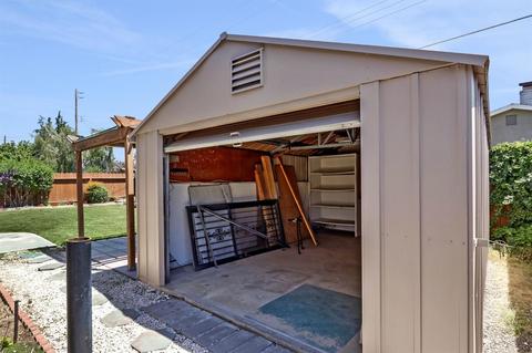 720 S Wilma Ave, Ripon, CA 95366 photo 36