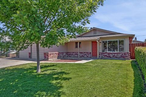 720 S Wilma Ave, Ripon, CA 95366 photo 1