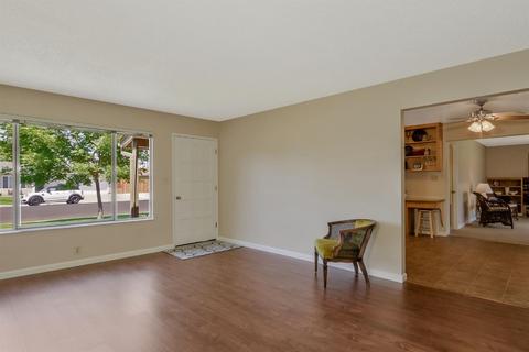 720 S Wilma Ave, Ripon, CA 95366 photo 8