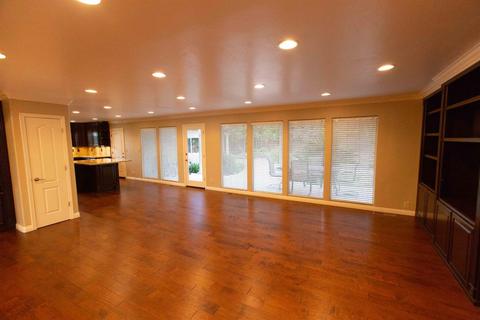 904 Meadowood Dr, Modesto, CA 95355 photo 12