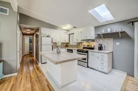 5013 Donovan Dr, Carmichael, CA 95608 photo 4