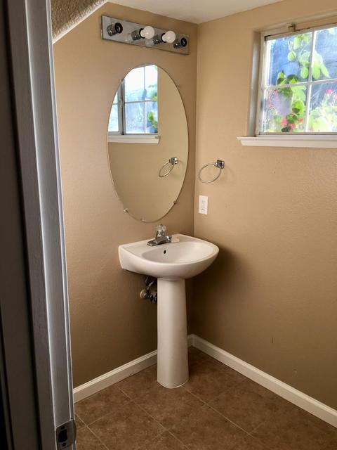 8344 Deer Spring Cir, Antelope, CA 95843 photo 7