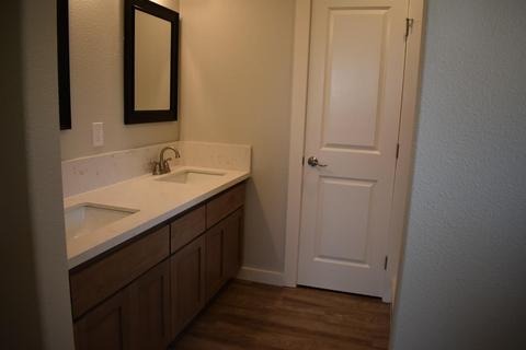 127 3rd Ave, Gustine, CA 95322 photo 16