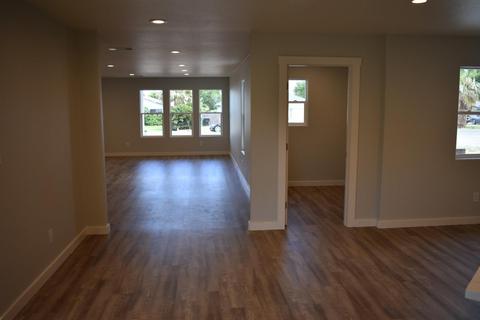 127 3rd Ave, Gustine, CA 95322 photo 9