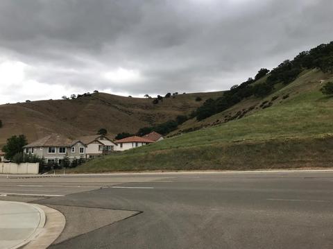 9015 Tee Box Ct, Patterson, CA 95363 photo 3