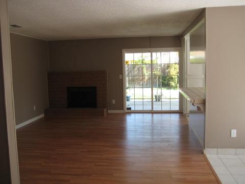 1905 Torrid, Modesto, CA 95358 photo 2