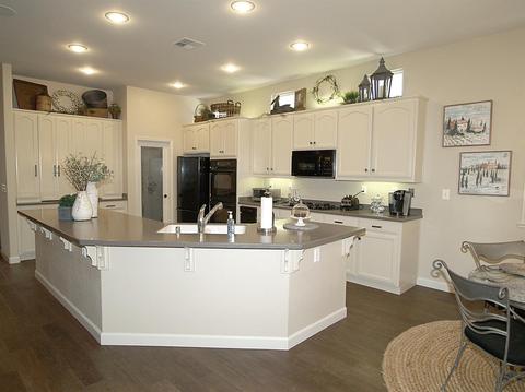 3723 Jefferson St, Turlock, CA 95382 photo 11