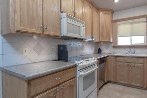 2032 Sweetwater Dr, Modesto, CA 95355 photo 11