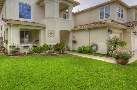 4104 Loire Ct, Modesto, CA 95356 photo 2
