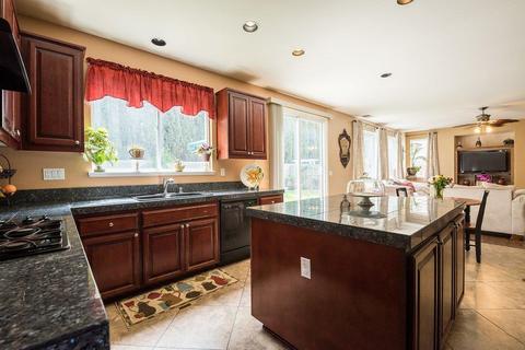 4104 Loire Ct, Modesto, CA 95356 photo 7