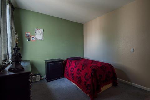 4104 Loire Ct, Modesto, CA 95356 photo 27