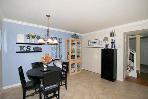 3951 Oak Villa Cir, Carmichael, CA 95608 photo 15