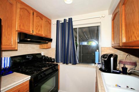 3951 Oak Villa Cir, Carmichael, CA 95608 photo 9