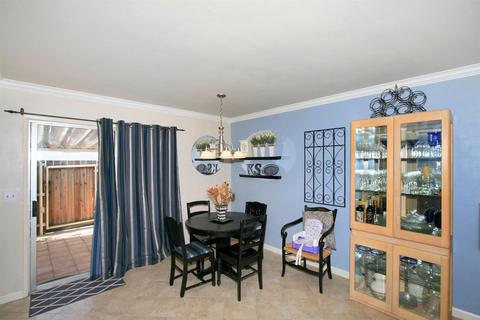 3951 Oak Villa Cir, Carmichael, CA 95608 photo 5