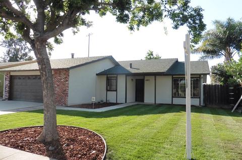 405 Berlin Way, Patterson, CA 95363 photo 1