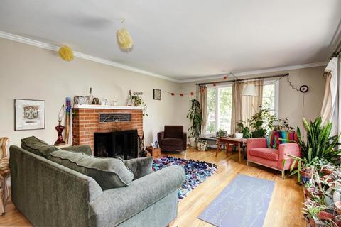 615 A St, Davis, CA 95616 photo 8