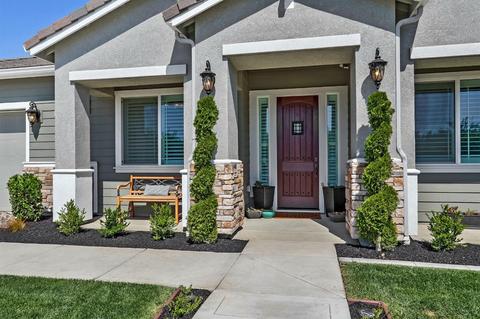 1828 Cornerstone Dr, Ripon, CA 95366 photo 3