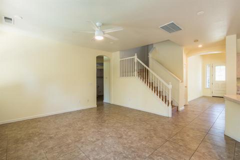 3232 Chandon Dr, Modesto, CA 95355 photo 9