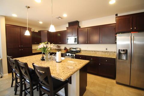 144 Fleurette Ln, Lathrop, CA 95330 photo 4