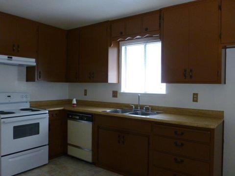 916 Pine Tree Ln, Modesto, CA 95351 photo 3