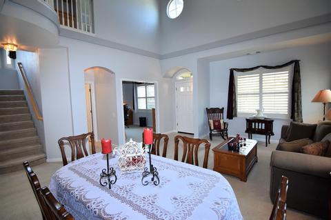 402 Memory Ln, Turlock, CA 95382 photo 4
