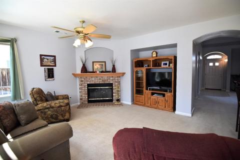 402 Memory Ln, Turlock, CA 95382 photo 11