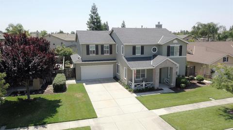 402 Memory Ln, Turlock, CA 95382 photo 2