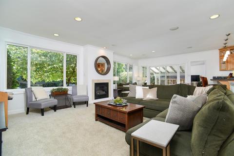 6504 Rolling Way, Carmichael, CA 95608 photo 8